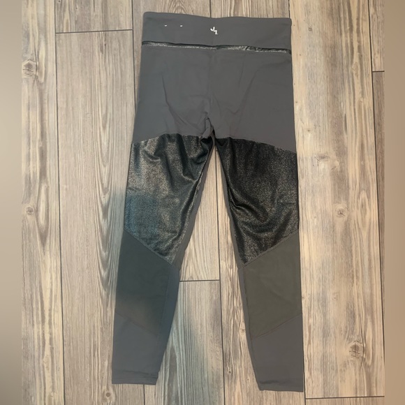 JoyLab gray mid-waist leggings - Picture 3 of 3